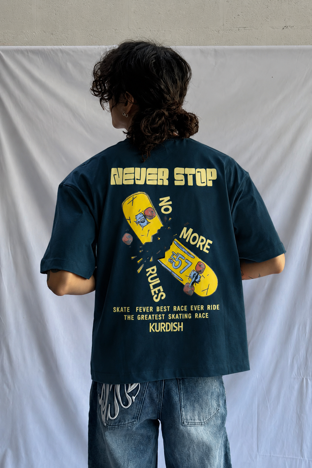 Oversized Skate Unisex T-shirt